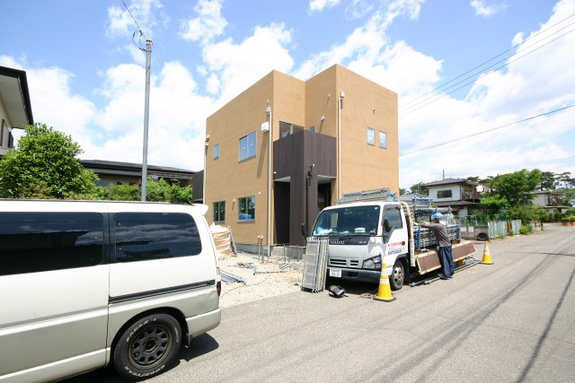 プラスワンリビングハウス