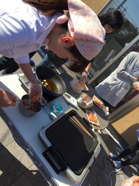 屋上で、スペインおつまみ「タパス」講座♪