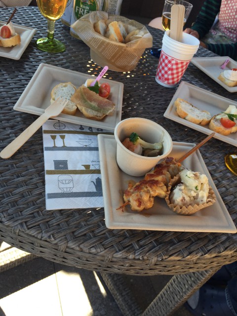 屋上で、スペインおつまみ「タパス」講座♪