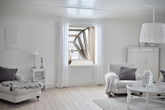 MORE SKY POP-OUT WINDOW