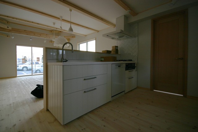 LOAFER［ローファー］もうすぐ完成です