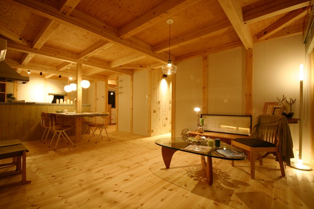 平屋＋ガレージ COVACO［コバコ］