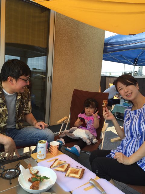 屋上で、キャンプ料理体験会開催しました